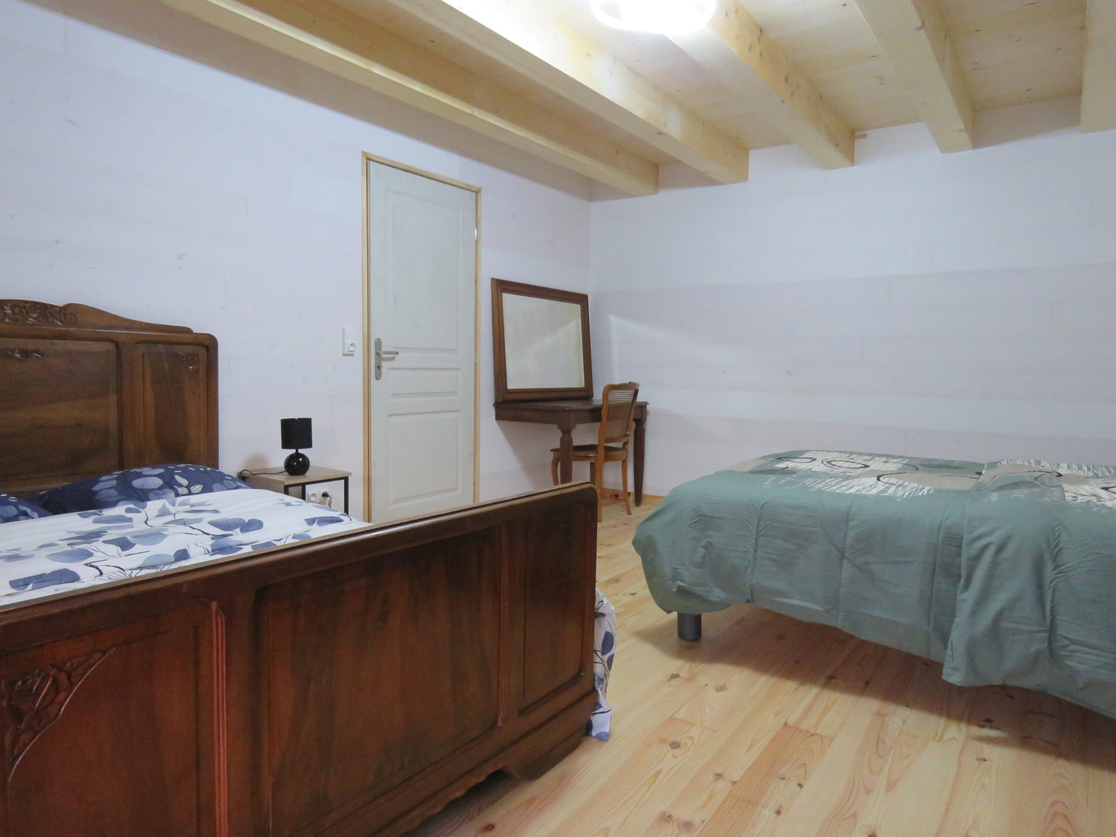 alt="chambre 1 du gîte Chez Maria en Savoie"